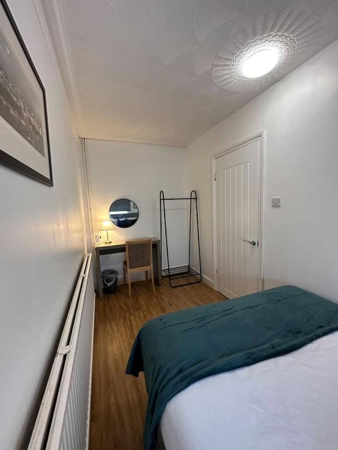 3 Bed Flat With Pool Table Cambridge Exterior photo